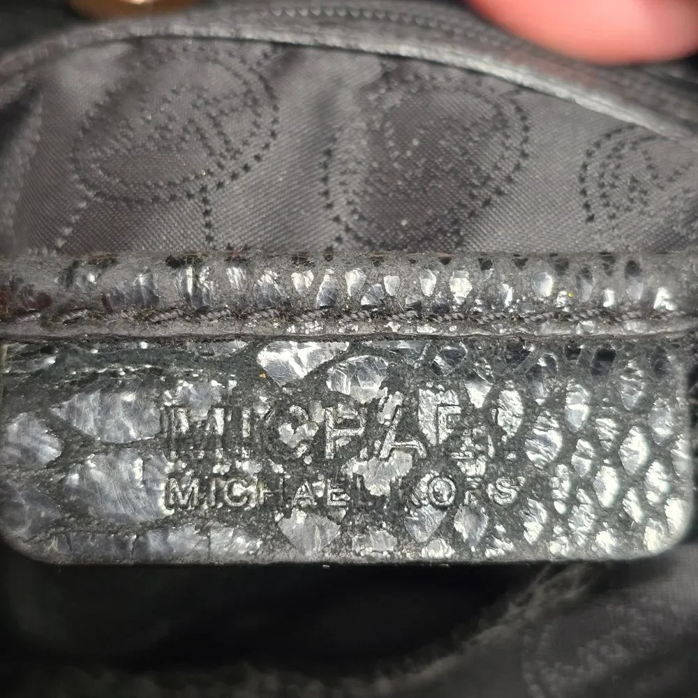 Michael Kors Python Snakeskin Embossed Leather Black Chain Hand Bag Boho Chic
